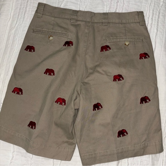University of Alabama all over Elephant Embroidered Khaki shorts - Picture 4 of 8